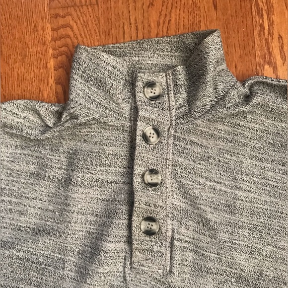 Men’s Long-Sleeved Heather gray shirt - Picture 2 of 7